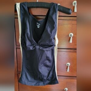 MeMoi V-Neck Wireless Support Shaping Tank Top - Set Of Two - Black & Beige - L.